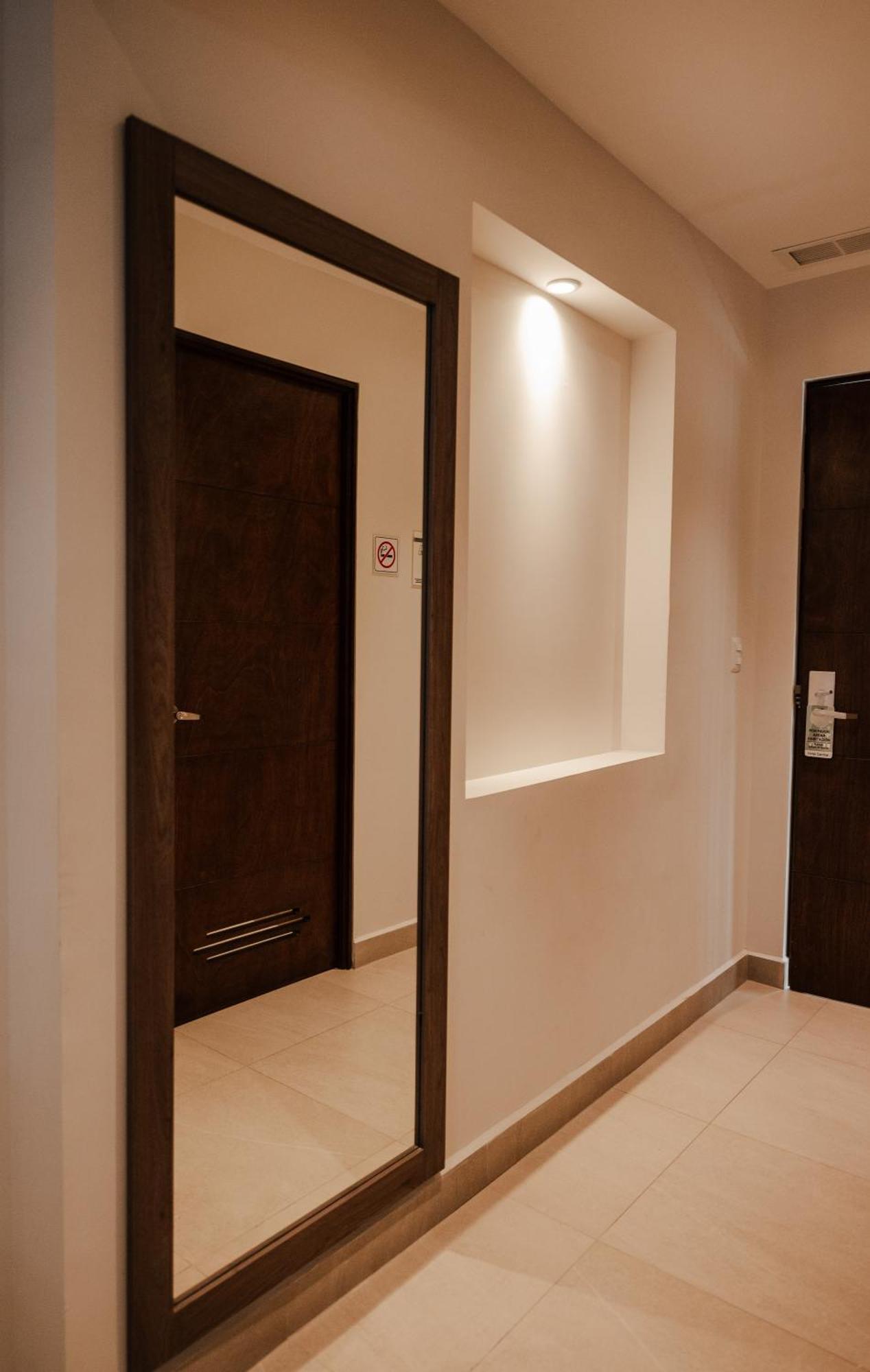 Hotel Centria มอนแตร์เรย์ ภายนอก รูปภาพ